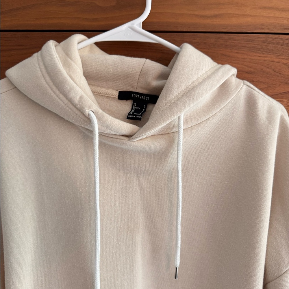 Forever 21 Women’s Size L Hoodie - Picture 2 of 6